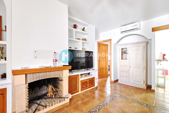 Image No.9-4 Bed Semi-Detached for sale