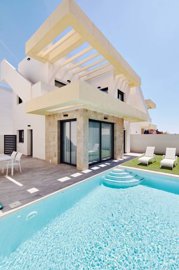 135detachedvillaforsaleinlosmontesinos2605251