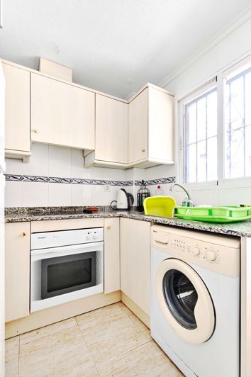 Image No.9-3 Bed Townhouse for sale