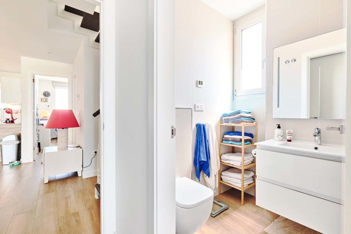 Image No.12-2 Bed Apartment for sale