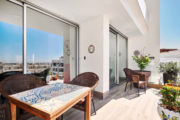 Image No.16-2 Bed Apartment for sale