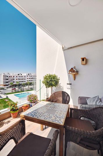 Image No.17-2 Bed Apartment for sale