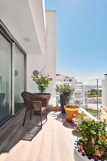 Image No.18-2 Bed Apartment for sale