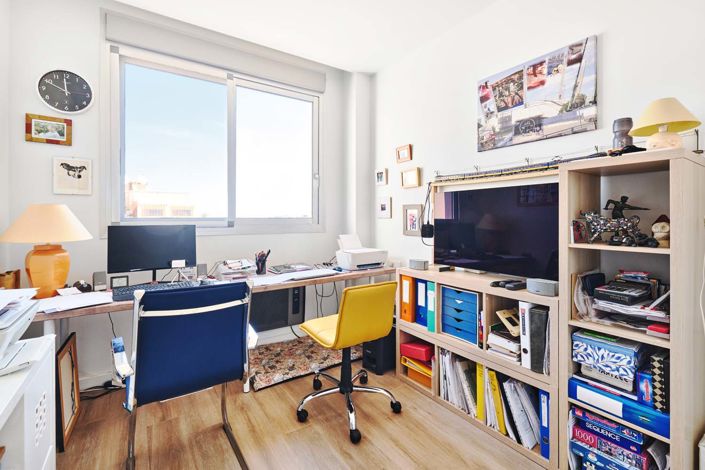 Image No.25-2 Bed Apartment for sale