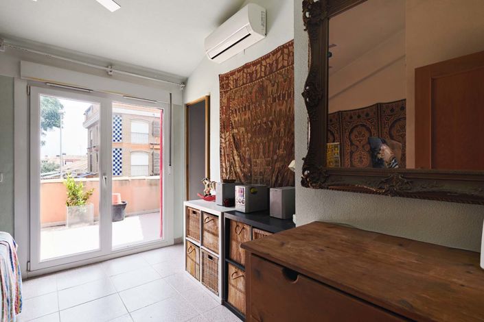 Image No.36-5 Bed Townhouse for sale