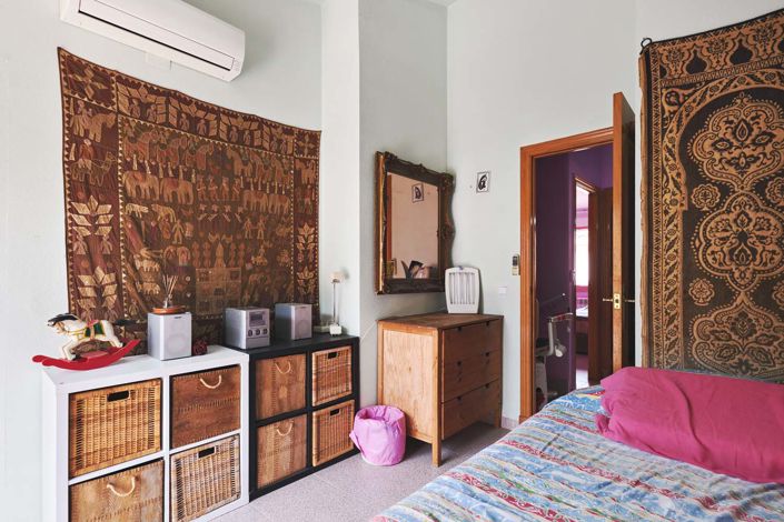 Image No.40-5 Bed Townhouse for sale