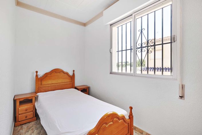 Image No.41-6 Bed Villa for sale