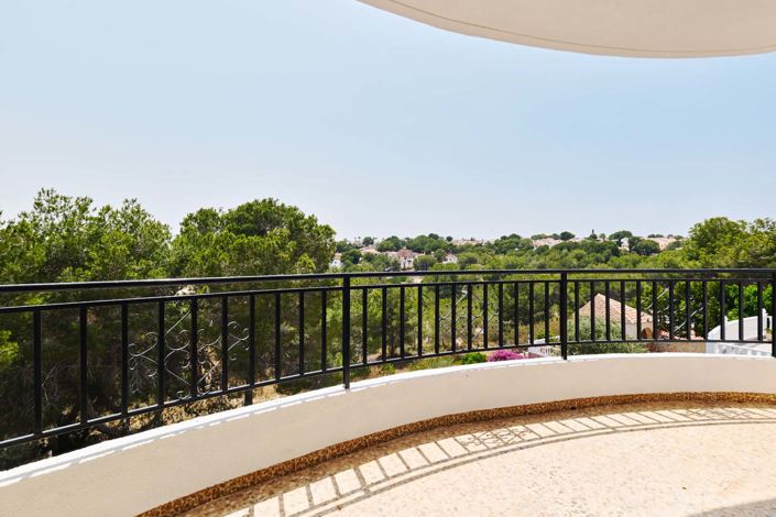 Image No.48-6 Bed Villa for sale