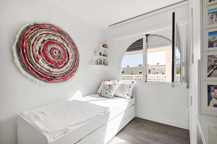 Image No.24-3 Bed Apartment for sale