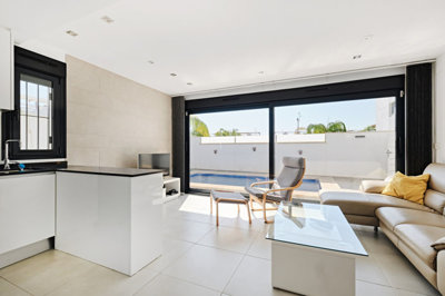 150406villaforsaleintorredelahoradada04072513