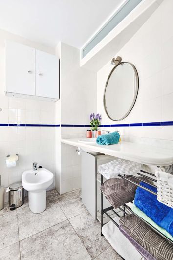 Image No.23-2 Bed Apartment for sale