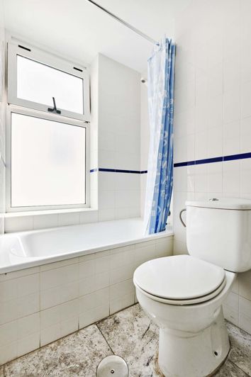 Image No.24-2 Bed Apartment for sale