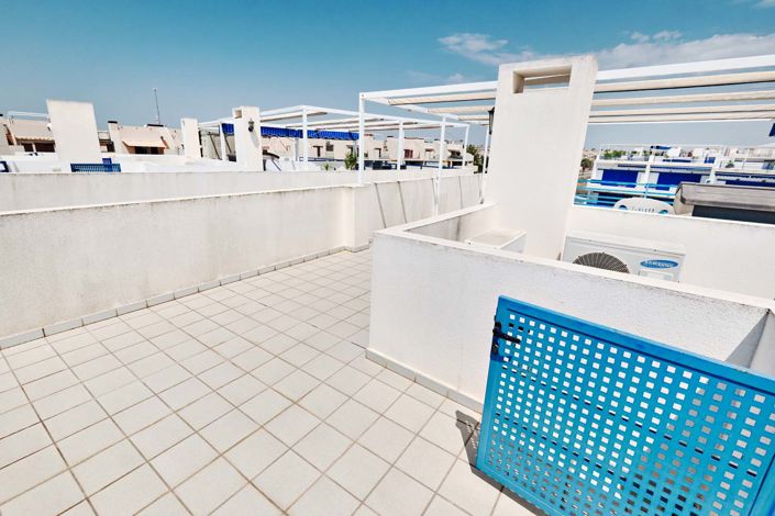 Image No.35-2 Bed Apartment for sale