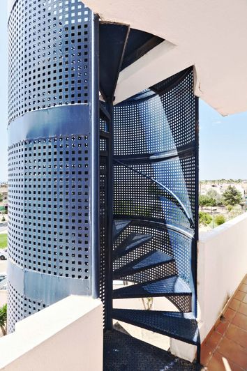 Image No.38-2 Bed Apartment for sale