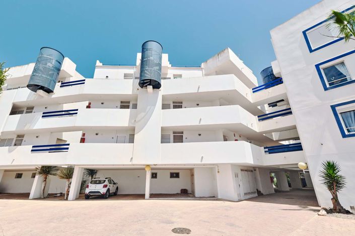 Image No.42-2 Bed Apartment for sale