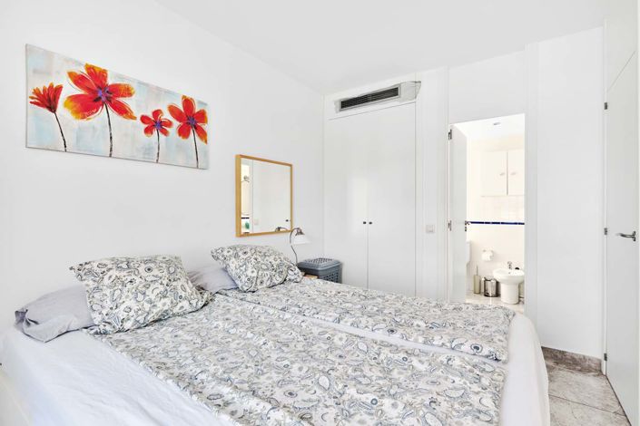 Image No.46-2 Bed Apartment for sale