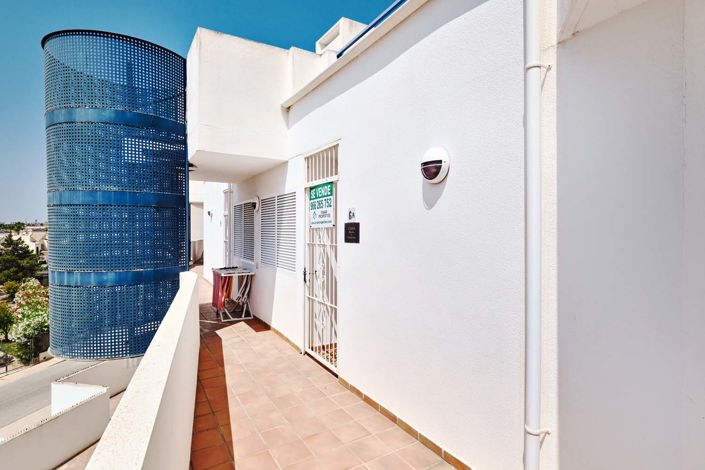 Image No.47-2 Bed Apartment for sale