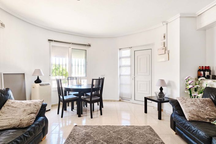 Image No.7-Villa de 2 chambres à vendre à Pinar de Campoverde