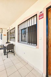 154414bungalowonfirstfloorforsaleinlaflorida1