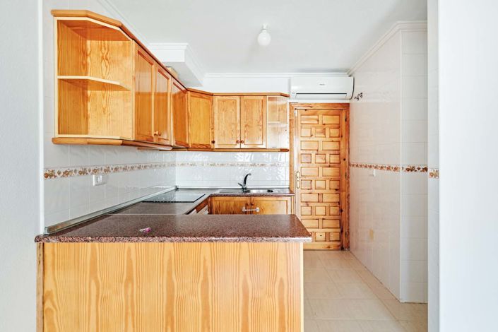 Image No.18-2 Bed Apartment for sale