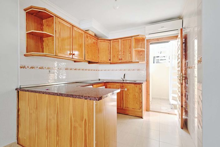 Image No.19-2 Bed Apartment for sale