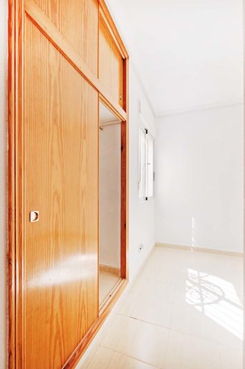 Image No.33-2 Bed Apartment for sale