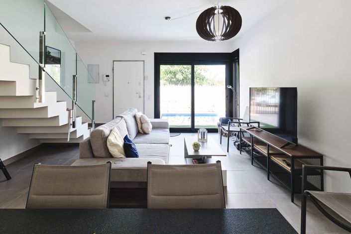 Image No.23-3 Bed Semi-Detached for sale