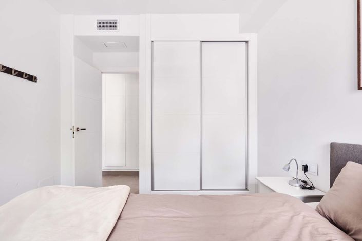 Image No.35-3 Bed Semi-Detached for sale