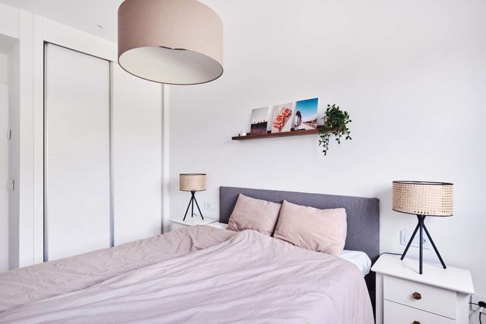 Image No.36-3 Bed Semi-Detached for sale