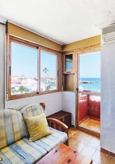 Image No.1-3 Bed Townhouse for sale