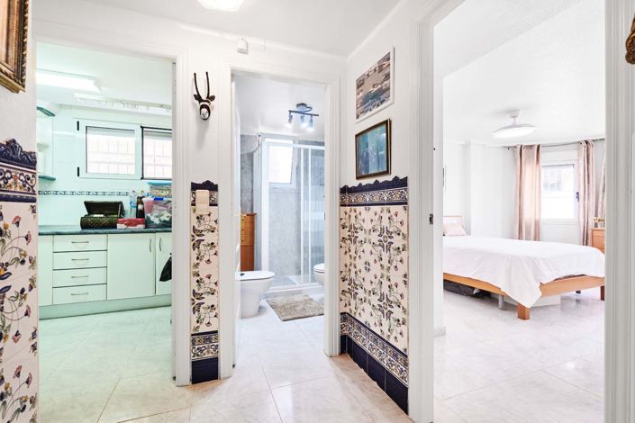 Image No.28-4 Bed Villa for sale