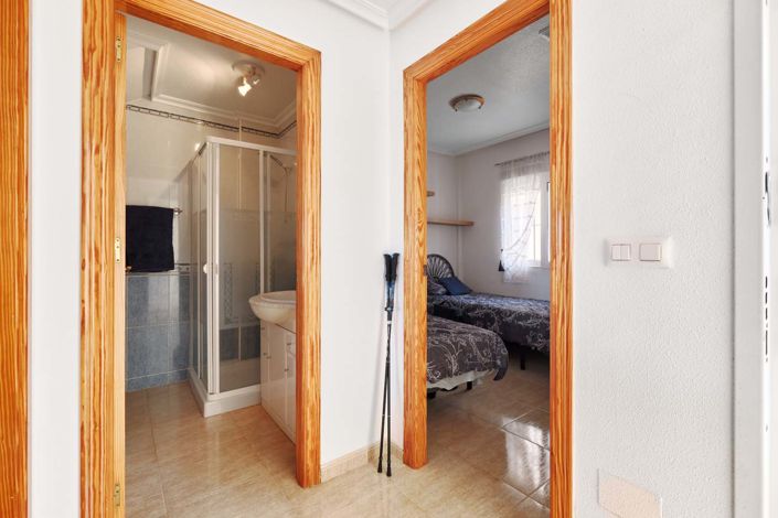 Image No.12-3 Bed Villa for sale