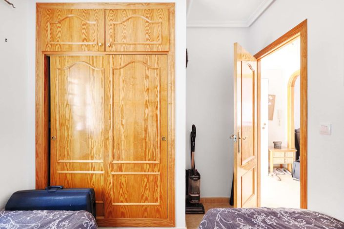 Image No.14-3 Bed Villa for sale