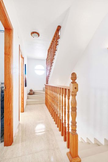 Image No.18-3 Bed Villa for sale