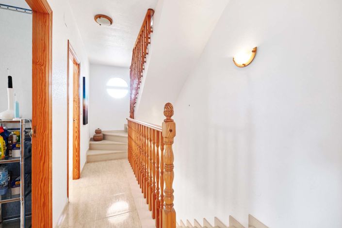 Image No.23-3 Bed Villa for sale