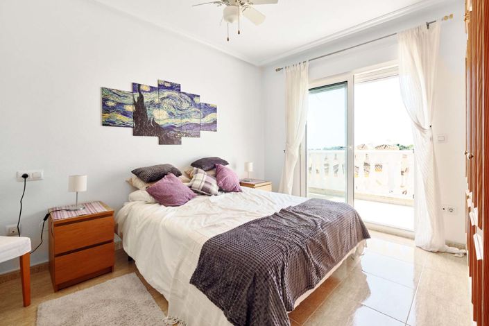 Image No.31-3 Bed Villa for sale