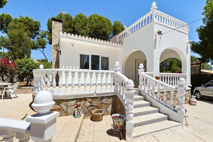 Image No.44-3 Bed Villa for sale