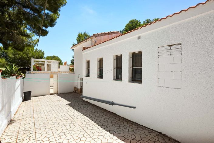 Image No.48-3 Bed Villa for sale