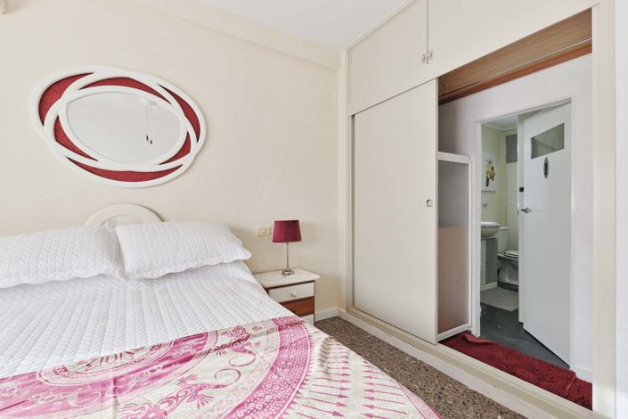 Image No.11-3 Bed Apartment for sale