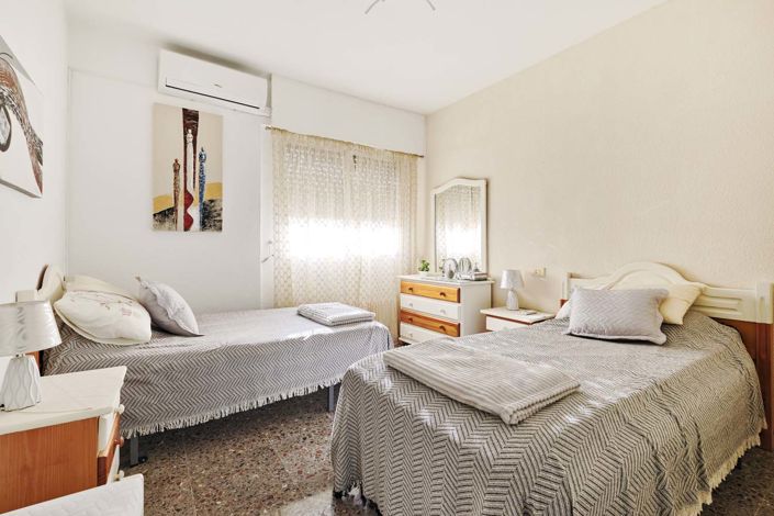 Image No.17-3 Bed Apartment for sale