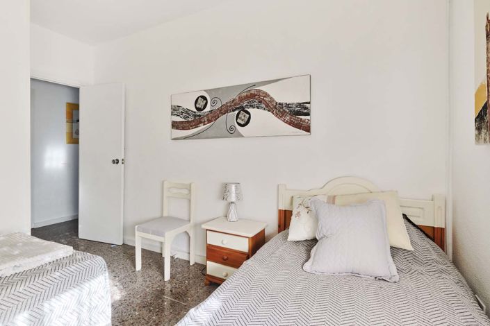 Image No.19-3 Bed Apartment for sale