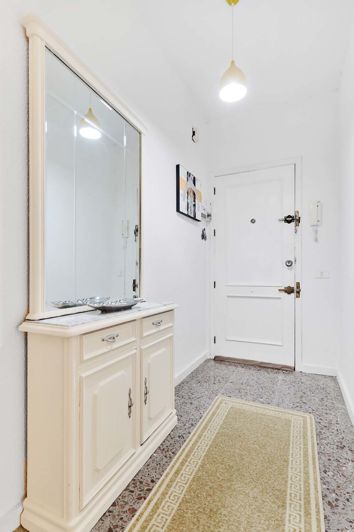 Image No.29-3 Bed Apartment for sale