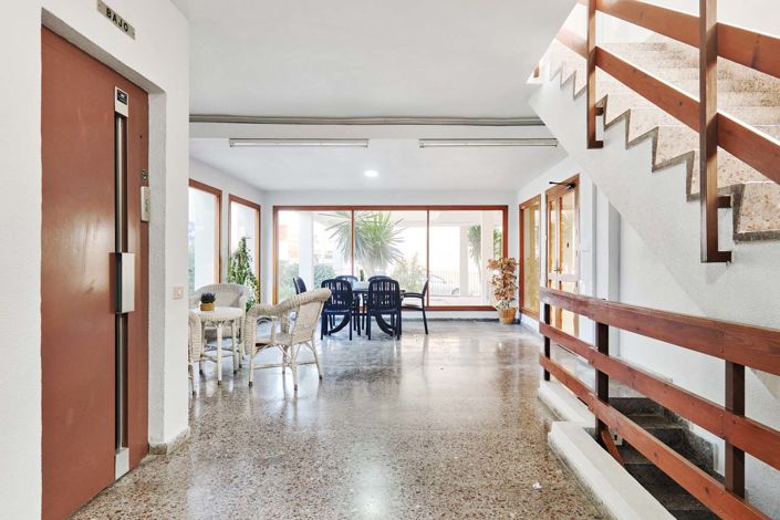 Image No.33-3 Bed Apartment for sale