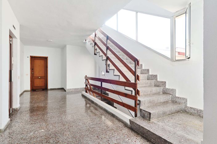 Image No.36-3 Bed Apartment for sale