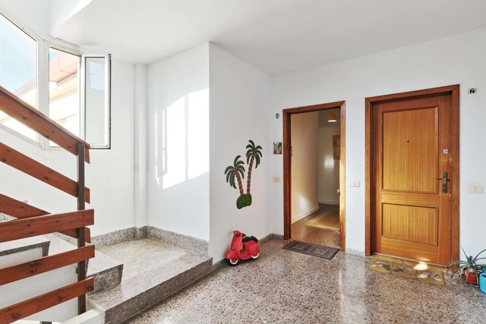 Image No.37-3 Bed Apartment for sale