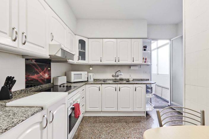 Image No.7-3 Bed Apartment for sale