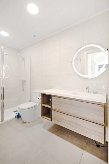 Image No.21-3 Bed Semi-Detached for sale