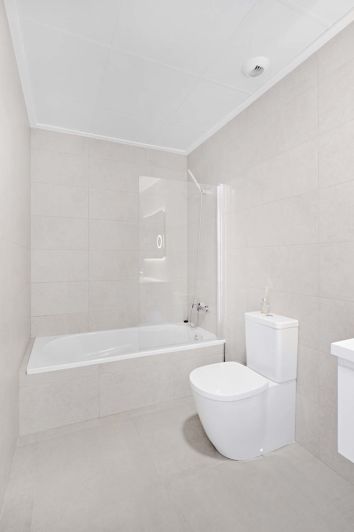 Image No.29-3 Bed Semi-Detached for sale