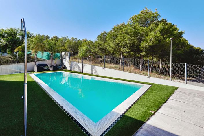 Image No.49-3 Bed Villa for sale