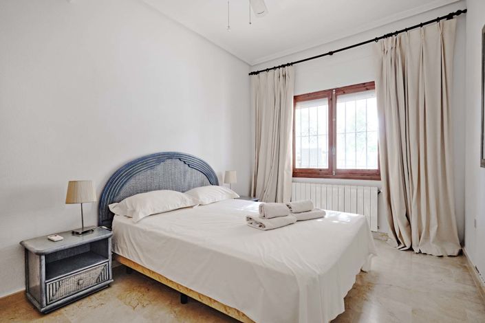 Image No.33-4 Bed Villa for sale